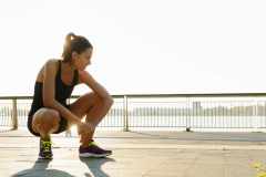 “運動すると吐き気”の原因は「スポーツ性貧血」かも。症状と対処法、おすすめの食べ物［医師監修］