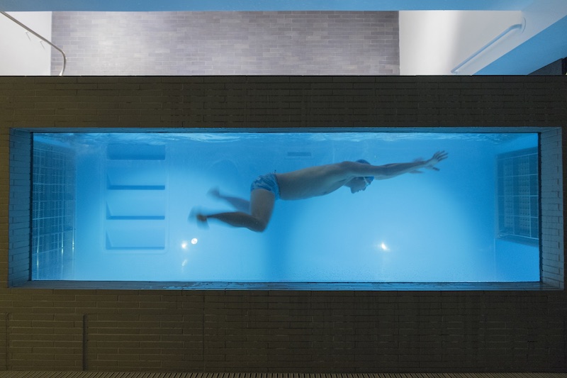 平泳ぎの間違った泳ぎ方