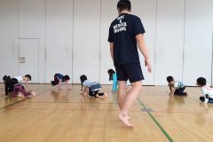 子どもの身体能力をアップさせる“裸足”運動の効果って？教育現場の導入ケースを取材してきた