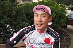 日本人初の快挙。世界一タフな自転車ロードレースを全走破した対馬伸也に競技とレースの魅力を聞いた（前編）