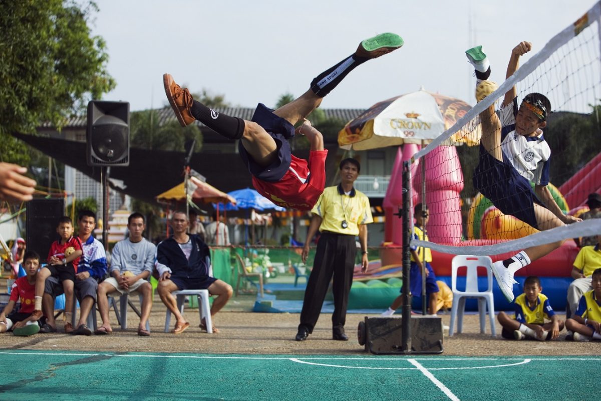 【セパタクロー】歴史、ルール、体験できるスクールを紹介┃一度やってみたい！珍しい海外スポーツ 1 趣味×スポーツ『MELOS』