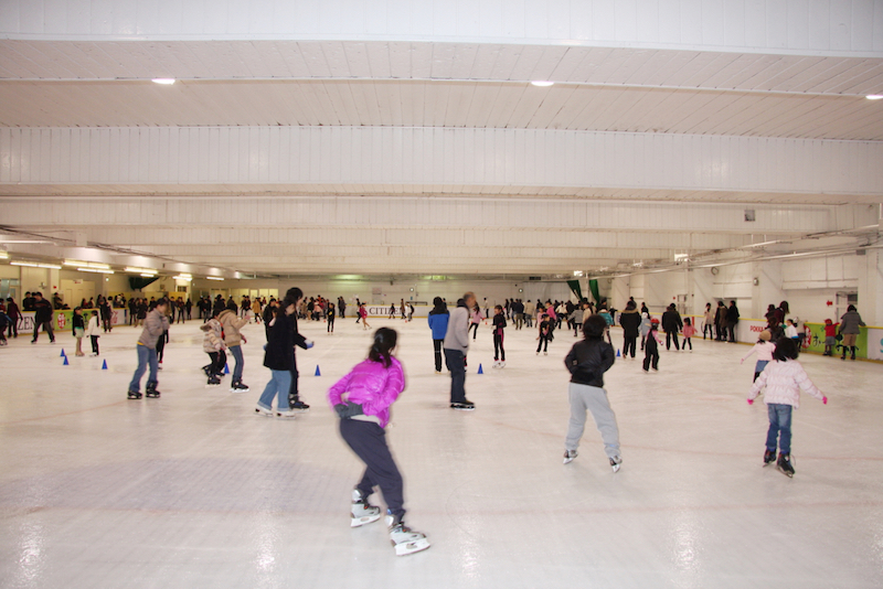 東京都内 近辺の屋内アイススケート場 スケートリンク5選 趣味 スポーツ Melos