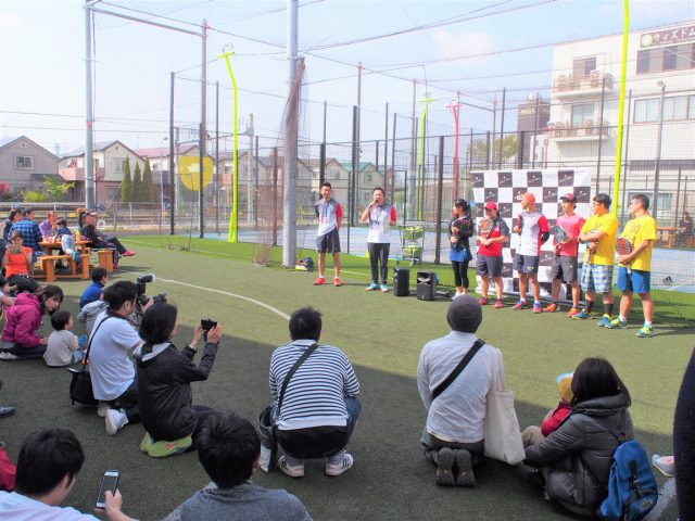 千葉に国内最大級のパデルコート 晴れのち晴れ がお目見え オープニングイベントに国内トップ選手 氣志團 早乙女光さんも登場 趣味 スポーツ Melos