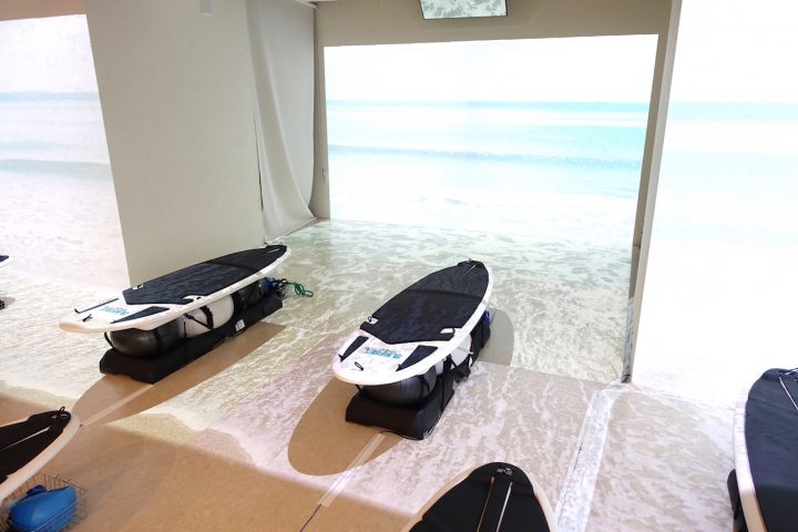 渋谷でサーフトリップ 波乗り気分で楽しく体幹トレーニングにトライ ビューティ スポーツ Melos