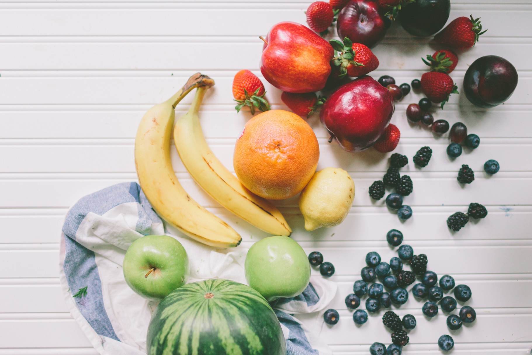 フルーツ食べてる 1番好きな果物は アンケート結果発表 ニュース スポーツ Melos