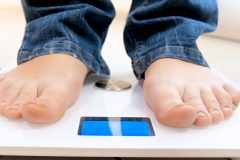 ダイエットや筋トレの最強バディ「体組成計」とは。チェックすべき測定項目と見方