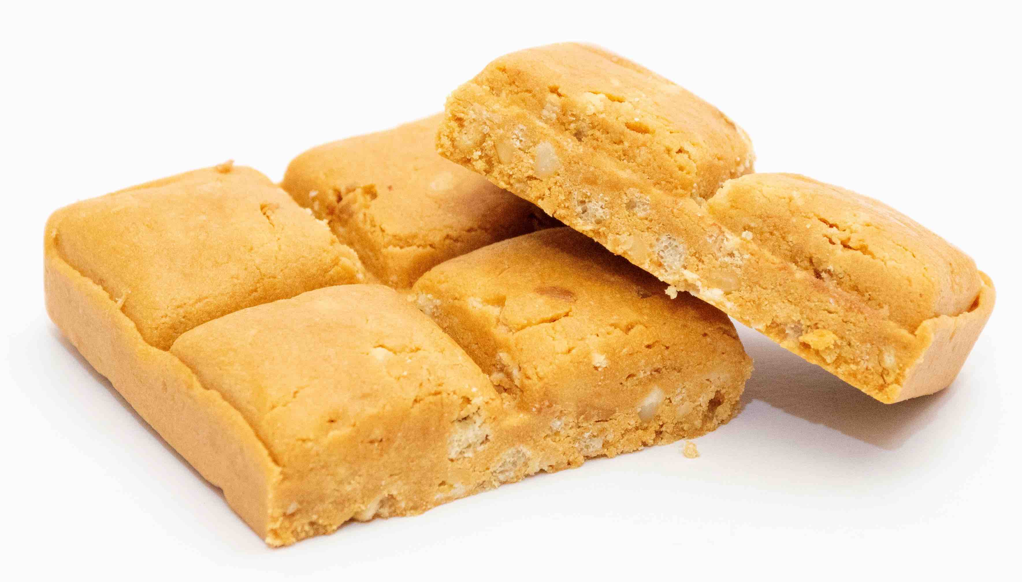 UHA味覚糖　SIXPACK プロテインバー　キャラメルピーナッツ味の中身