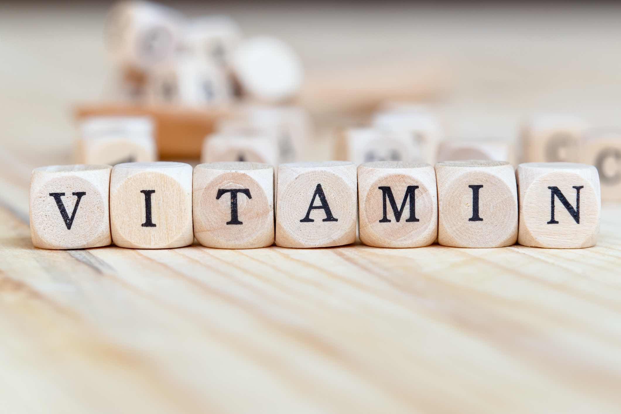 5大栄養素のひとつ ビタミン とは 脂溶性 水溶性の種類 摂取時の働き 不足したときの症状 管理栄養士監修 健康 スポーツ Melos