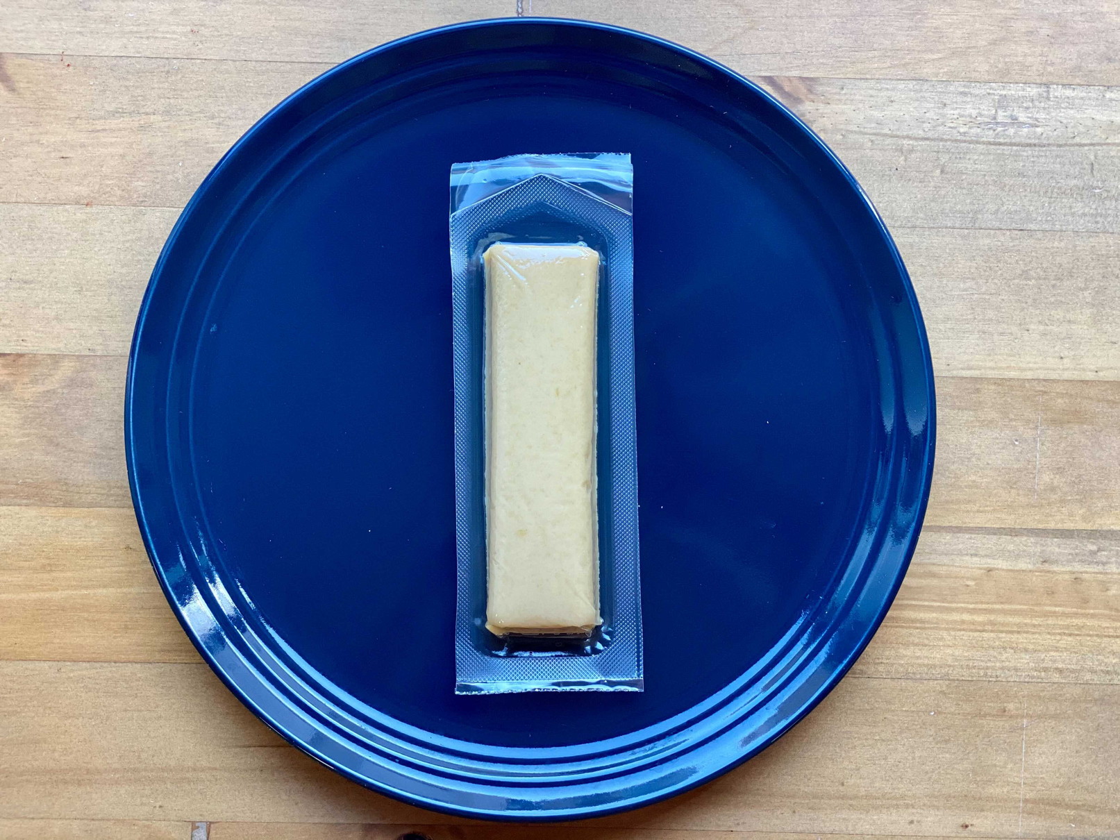 セブンイレブンにある たんぱく質10gの豆腐バー ソイプロテイン代わりに食べてみた 編集部のヘルシー食レポ 趣味 スポーツ Melos