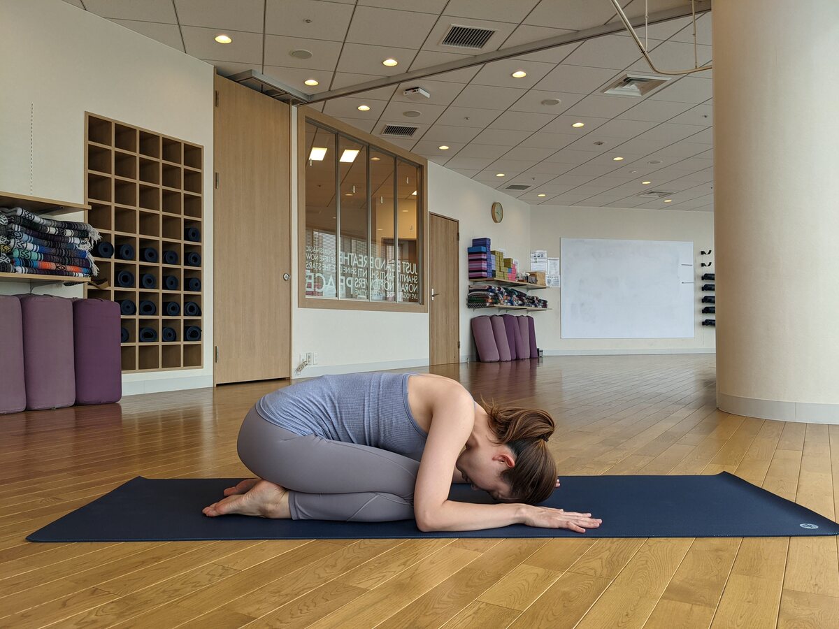 眼精疲労や目の疲れを癒すストレッチ