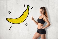 筋トレ民がバナナを食べるメリットとは？管理栄養士に聞いた、糖質と筋肉の関係