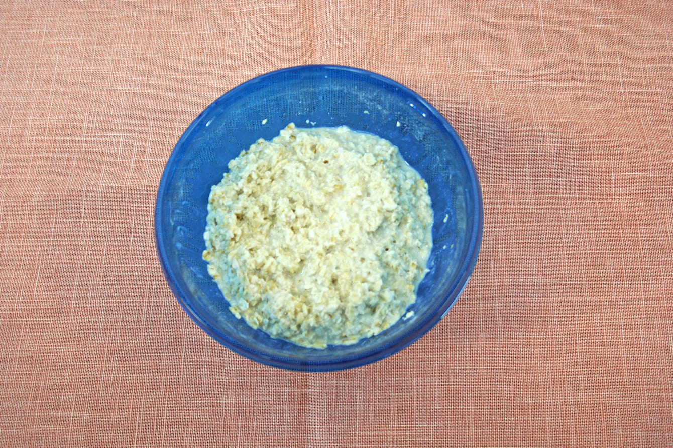 日本食品（日食） プレミアムピュアオートミールをお湯でふやかした状態