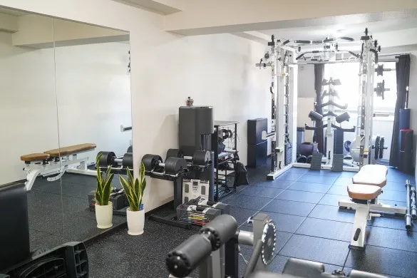 代々木のFitwaGYMのトレーニングルームの写真"