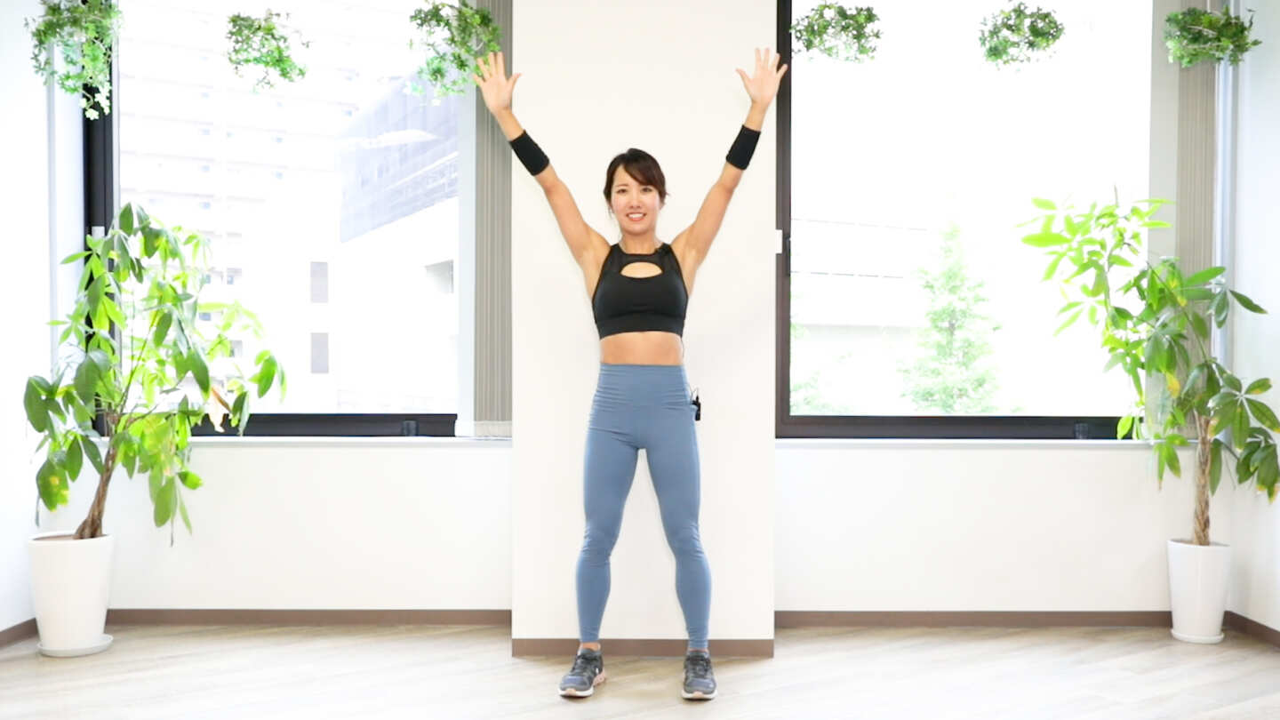 座りっぱなしの人に効く！「立ち腹筋＆有酸素運動」でぽっこりお腹を撃退