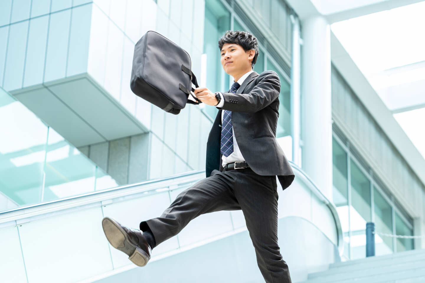 幸せホルモン「ドーパミン」の出し方とは？食べ物、運動…何をしたら“1番出る”のか