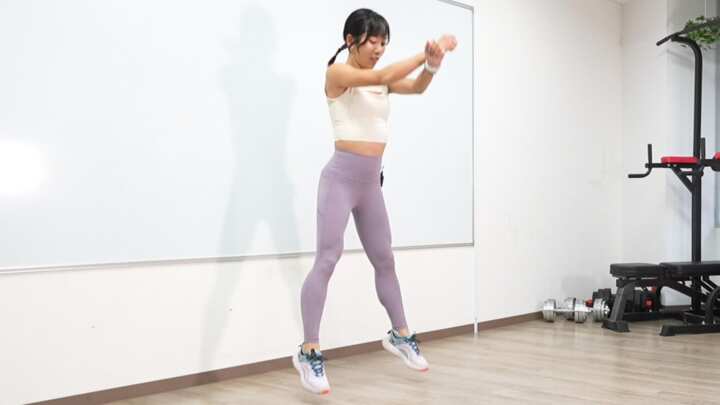 ジャンピングスクワット