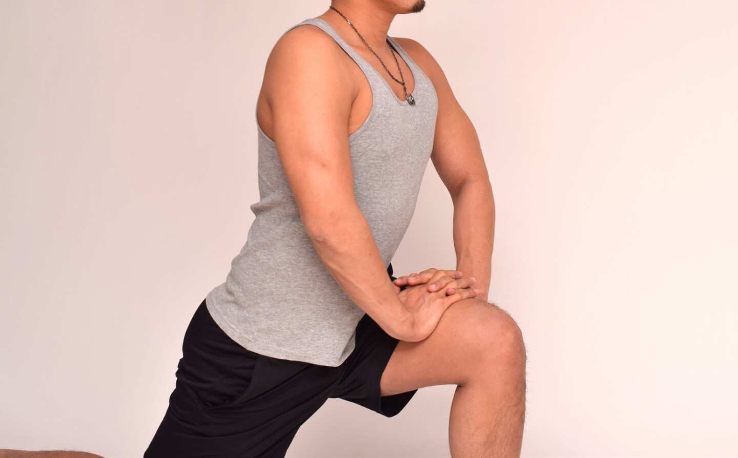 股関節まわりの可動域を広げるメリットとは？専門家が教える「4つの股関節ストレッチ」