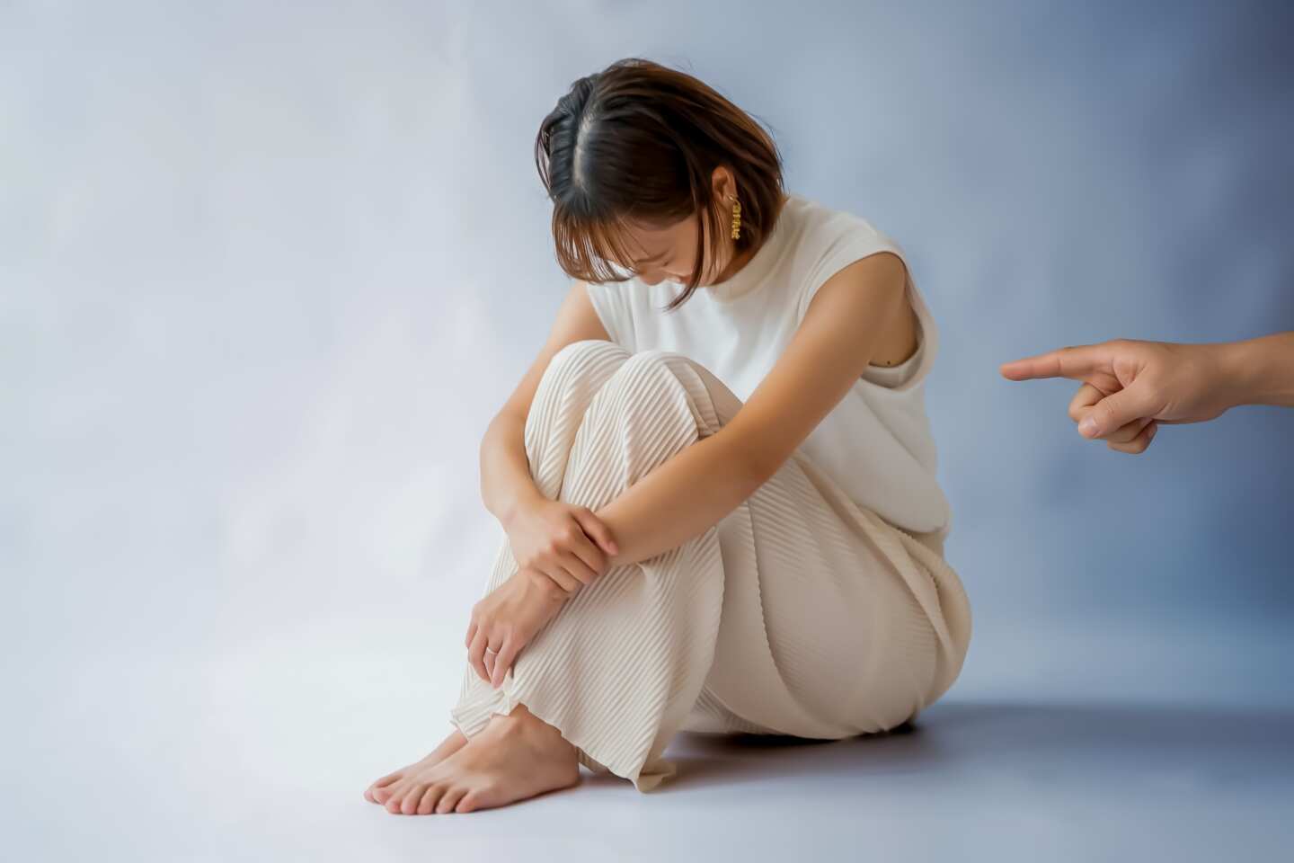 「愛情不足のまま育った人」に現れる“とある特徴”とは？男女で異なる傾向も