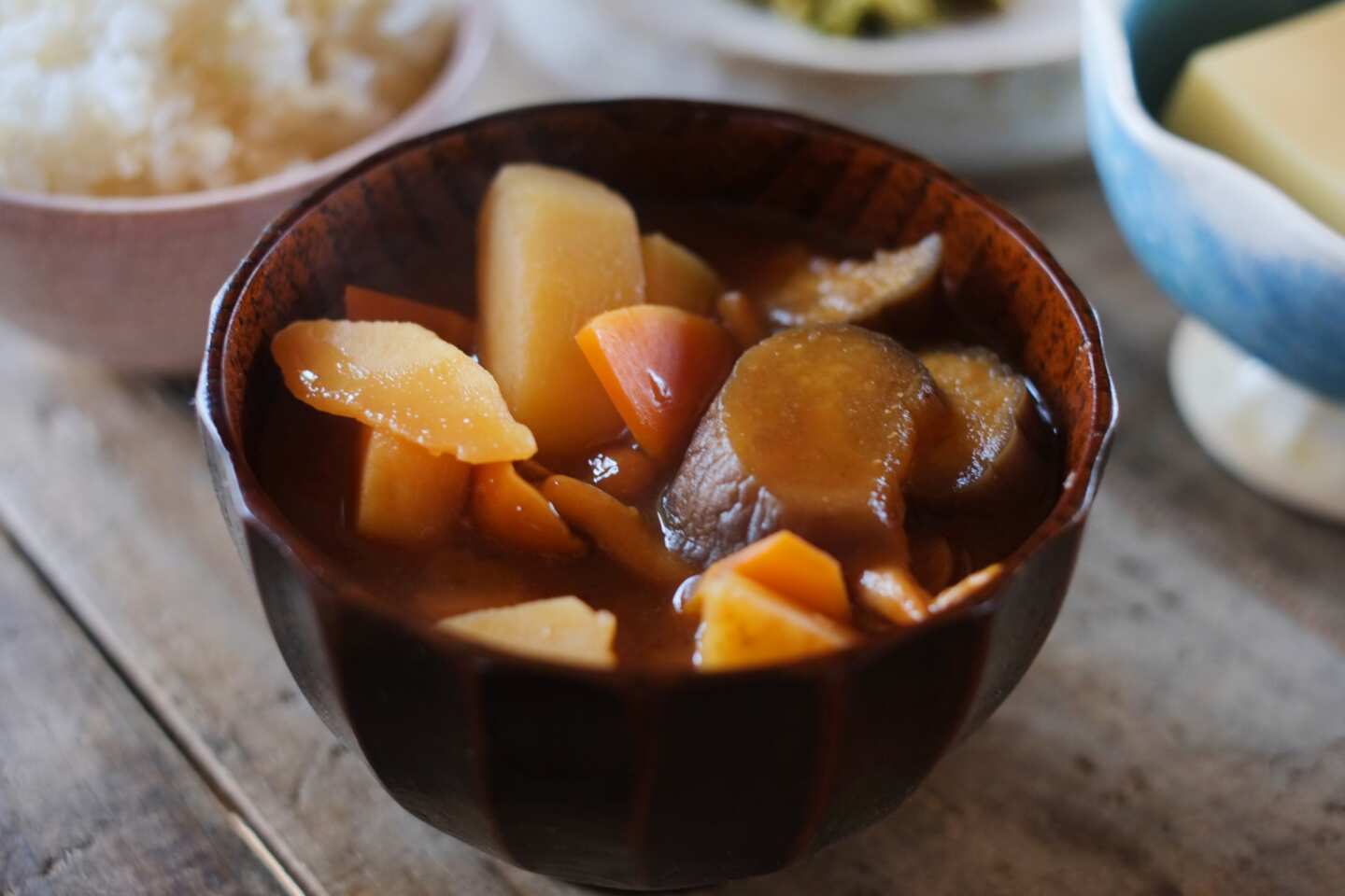 味噌汁は快眠に効果がある？管理栄養士が教える「睡眠ホルモン」と「食事」の意外な関係