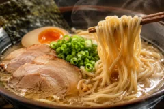 毎日ラーメンを食べるとどうなる?1日1杯でも体に悪い?1週間〜1ヶ月の変化