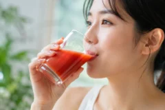 トマトジュースに期待できるメンタルへの効果とは?イライラや憂うつ、ストレス緩和にオススメの飲み物です