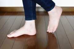 かかと上げを毎日30回、1か月続けるとどうなる？ふくらはぎに起こる変化